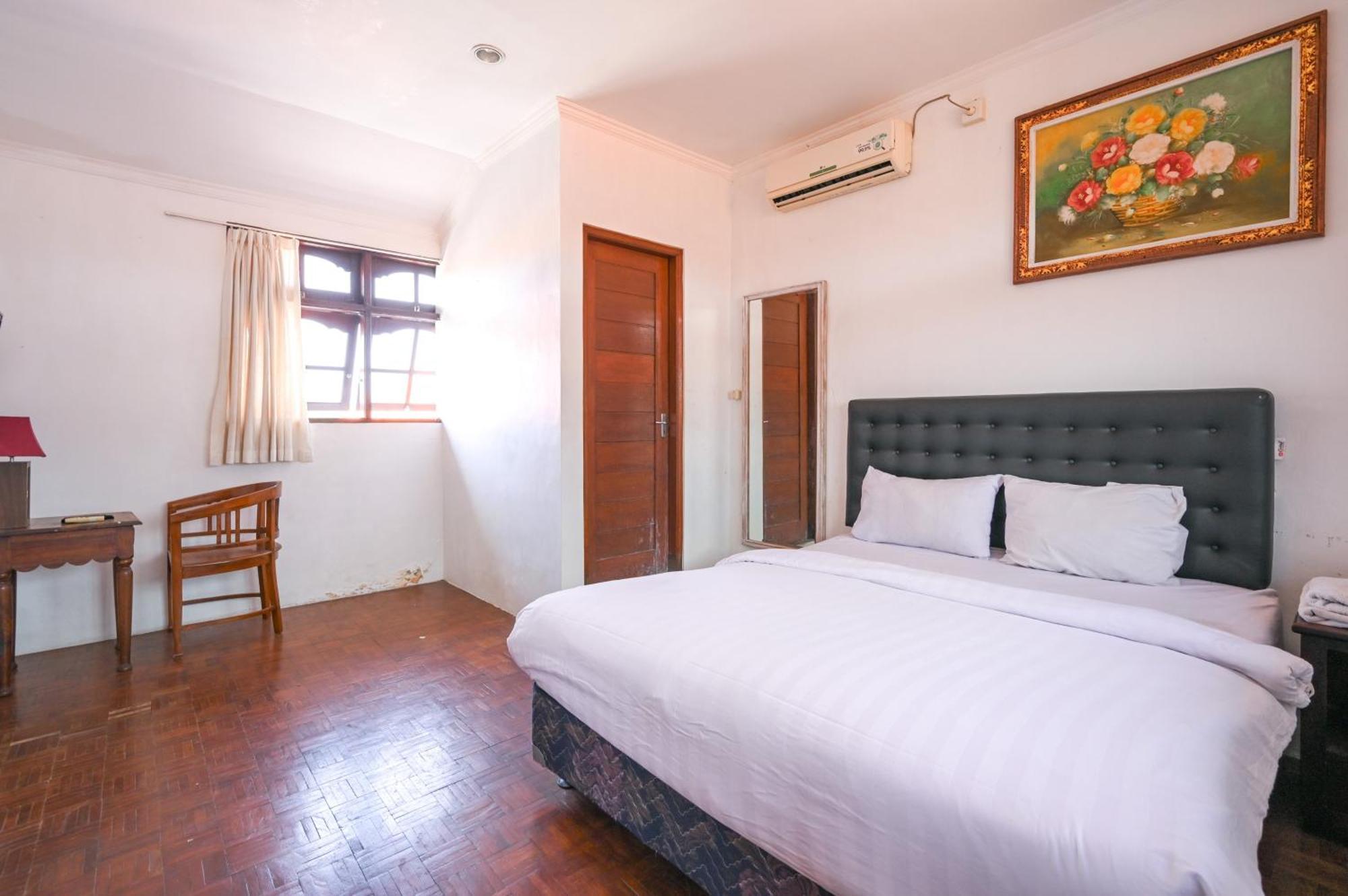 Ceria Guesthouse Seminyak Mitra Reddoorz Eksteriør billede