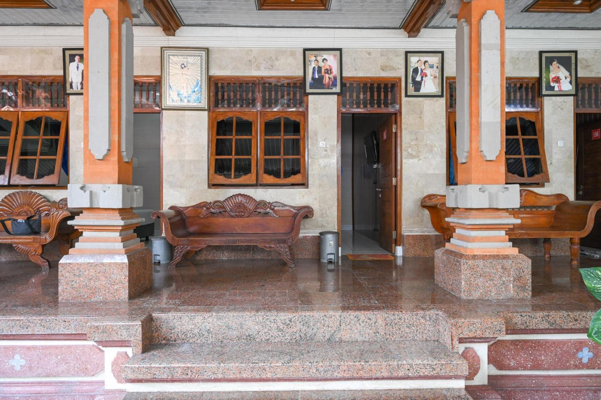 Ceria Guesthouse Seminyak Mitra Reddoorz Eksteriør billede