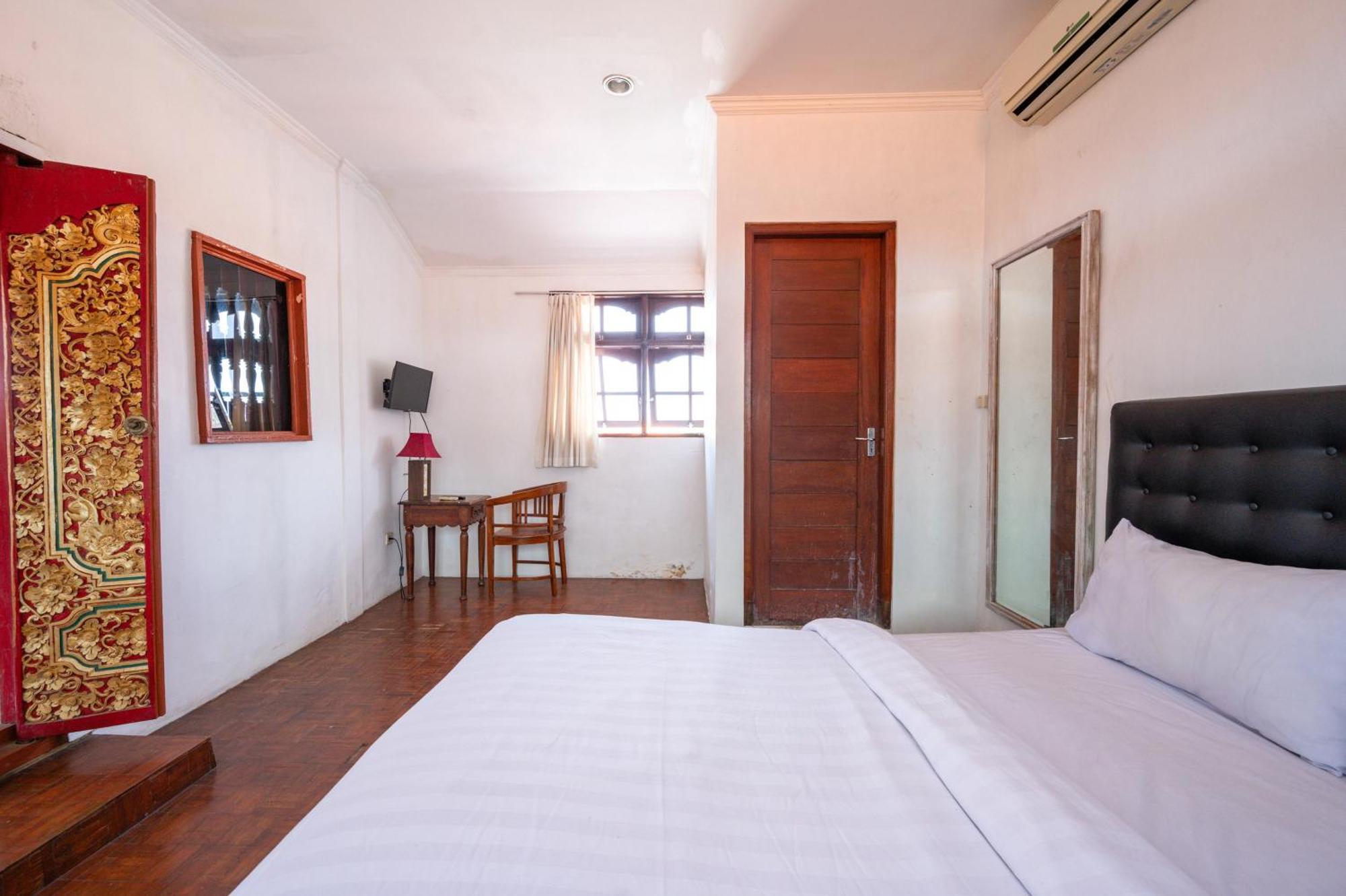 Ceria Guesthouse Seminyak Mitra Reddoorz Eksteriør billede