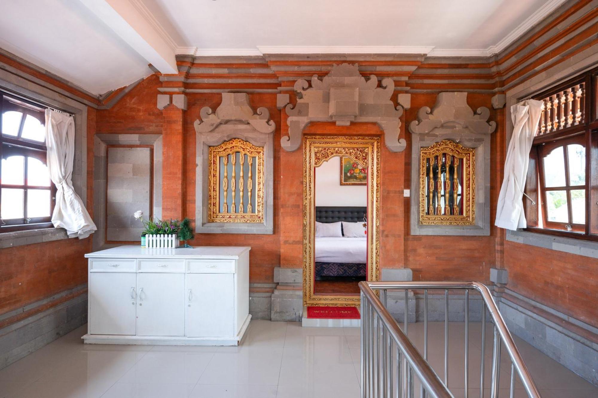 Ceria Guesthouse Seminyak Mitra Reddoorz Eksteriør billede